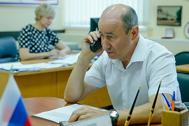 Работа депутата – работа с населением